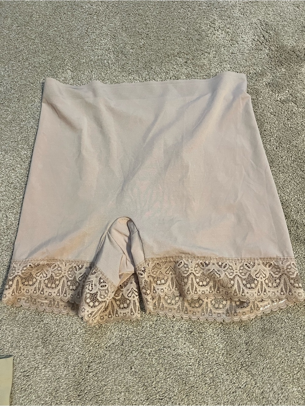 Ruby Ribbon Blush Lace-Trim Shaping Shorts